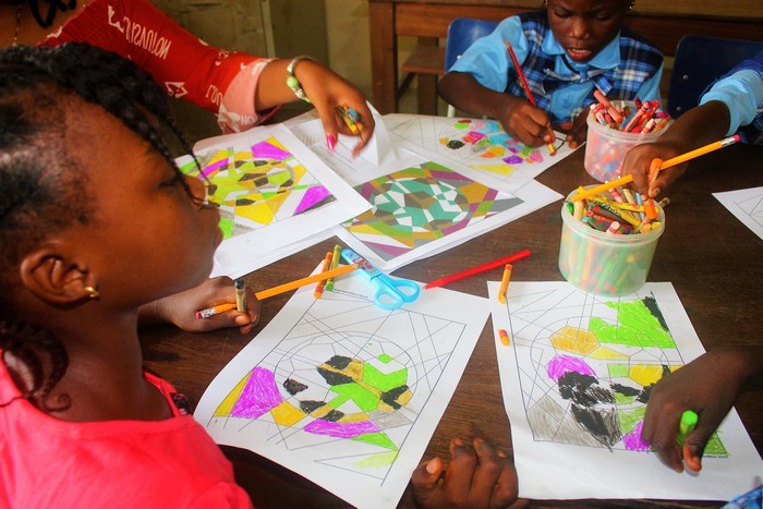 Art Education lesson at Damiefa School